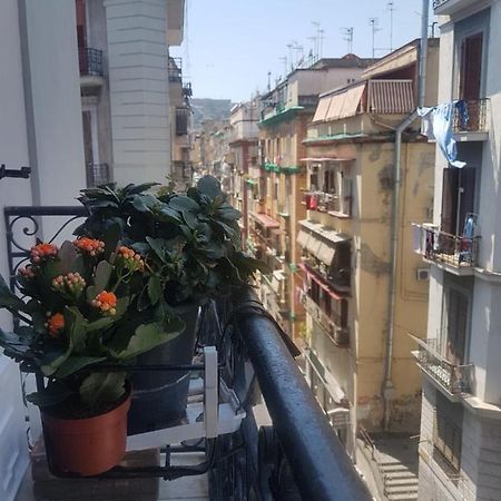 Casa Napul'E Hotel Наполи Екстериор снимка