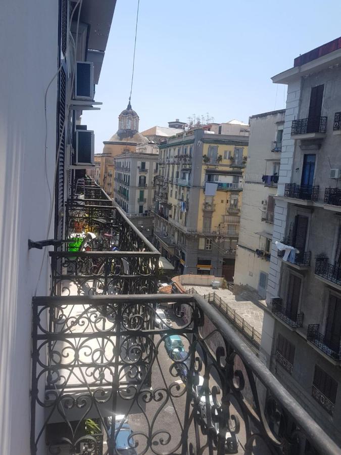 Casa Napul'E Hotel Наполи Екстериор снимка