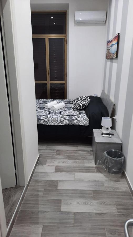 Casa Napul'E Hotel Наполи Екстериор снимка